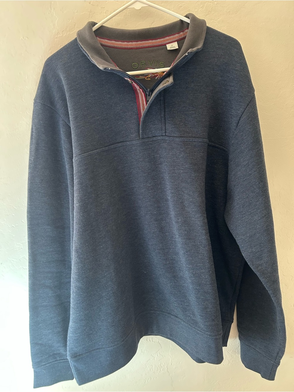 Orvis Men’s Navy Half-Zip Sweatshirt with Contrast Placket
